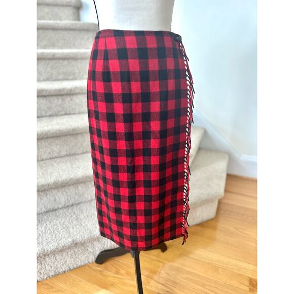 Vintage Red & Black Wool Buffalo Check Plaid Fringe Wrap Skirt - Picture 1 of 6